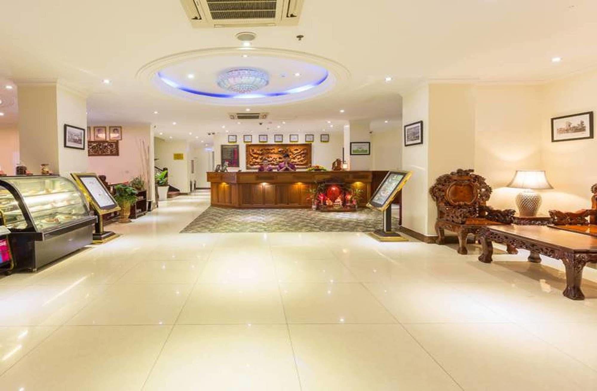 Cardamom Hotel&Apartment Phnom Penh Exterior foto