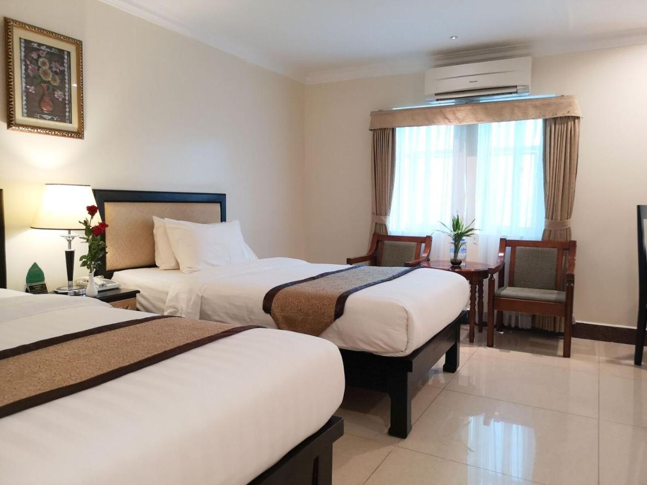 Cardamom Hotel&Apartment Phnom Penh Exterior foto